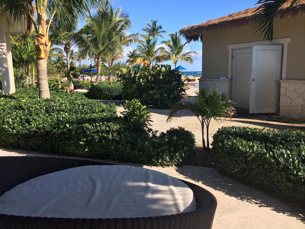 Sky Beach Club Governor S Harbour Exterior foto