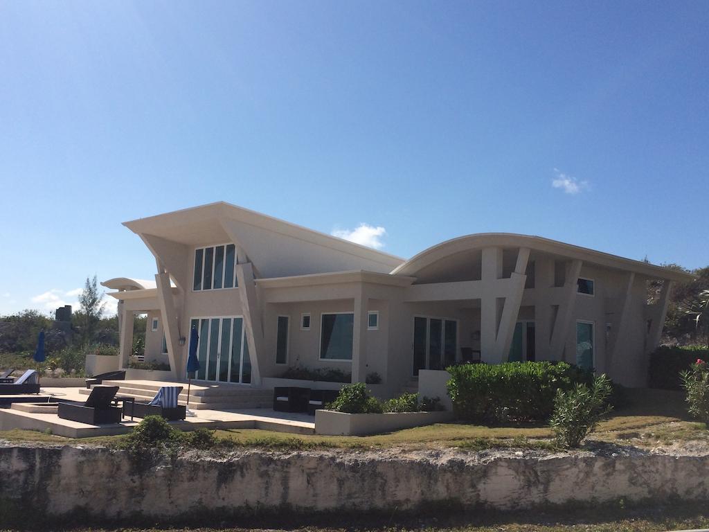 Sky Beach Club Governor S Harbour Exterior foto